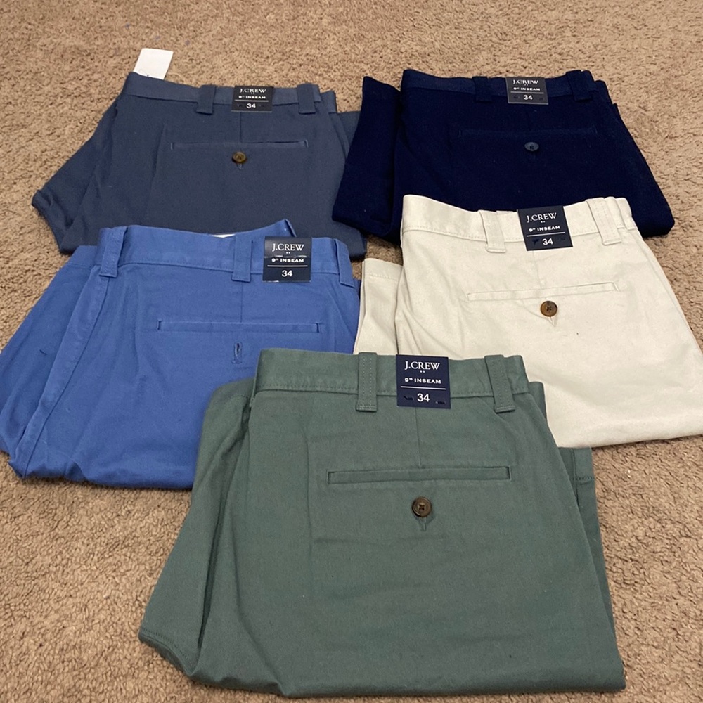 5 Pairs of J Crew Men’s chino shorts 34